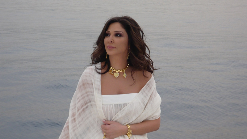 Image - إليسا تنعي رسام كاريكاتير لبنانياً برسالة مؤثّرة