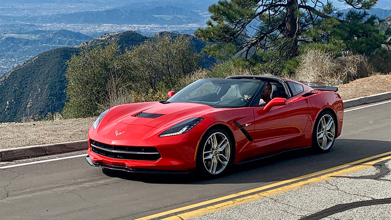 Image - فيديو لـ  شيفروليه كورفيت  يظهر قمرة قيادتها المميزة