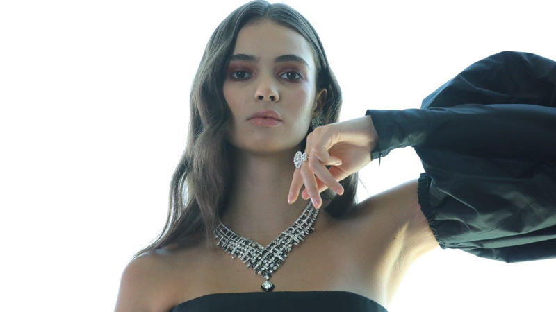 Image - مجوهرات Tweed De Chanel تكلل أنوثتك في فيديوشوت خاص