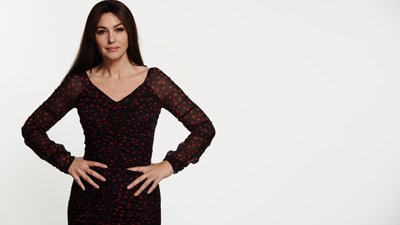 Image - مونيكا بيلوتشي تفاجئ الجميع بقبلة ساخنة في «كان»